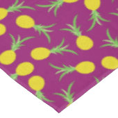 Ananas Geburtstagsparty Tischdecke (Schrägansicht)