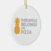Ananas gehört auf Pizza Keramikornament (Rechts)