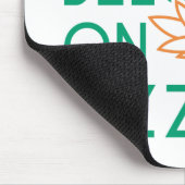 Ananas gehört auf Pizza Mousepad (Ecke)