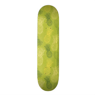 Ananas-Kontur-Muster auf Grün Skateboard