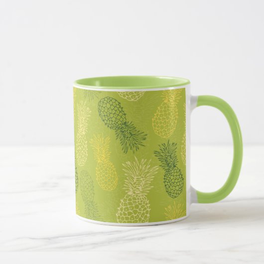 Ananas-Kontur-Muster auf Grün Tasse (Rechts)