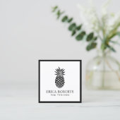 Ananas-Logo Minimalistisch Eleganter Schwarzer Rah Quadratische Visitenkarte (Stehend Vorderseite)