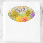 Ananas mit Blumen Ovaler Aufkleber (Tasche)