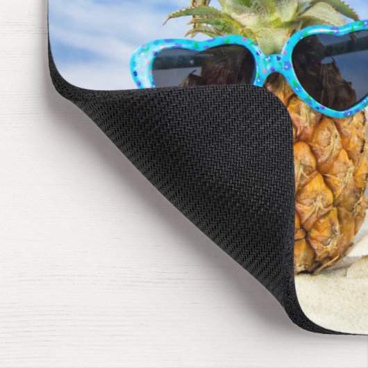 Ananas mit Herzsonne Mousepad (Ecke)