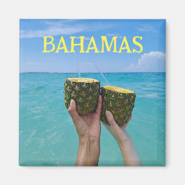 Ananas-Rumpunch am Strand, Bahamas Magnet