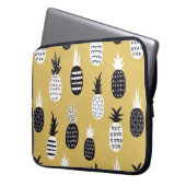 Ananas, schwarz und weiß, nahtloses Muster Laptopschutzhülle (Vorderseite Links)