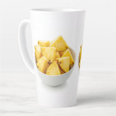 Ananas-Stücke in einer Schüssel Milchtasse (Linke Ecke)