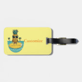 Ananas-Surfer fährt eine Welle Thunder_Cove Gepäckanhänger (Rückseite horizontal)