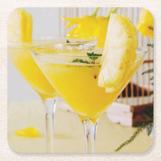 Ananas- und Ingwer-Fresca-Cocktail Rechteckiger Pappuntersetzer (Vorderseite)