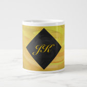Ananas und Schwarzes Monogramm Jumbo-Tasse (Vorderseite)