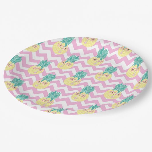 Ananas und Zickzack Pappteller (Schrägansicht)