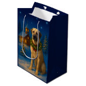 Anatolian Shepherd Dog Holiday  Mittlere Geschenktüte (Vorderseite Schrägansicht)