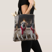Anatolischer Schäferhund am Feuerplatz Weihnachten Tasche (Von Nahem)
