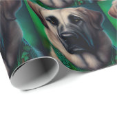 Anatolischer Schäferhund in St. Patrick's Day Dres Geschenkpapier (Rolleneckpunkt)