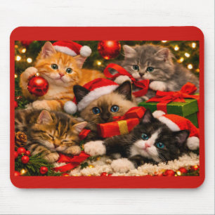 Anbetungswürdige verspielte Weihnachts-Kätzchen-Ma Mousepad