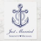 Anchor Navy Blue Nautical Just Married Wedding Weinetikett (Einzelnes Label)