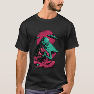 Ancient Alien Pyramid UFO Entführung Verschwörung T-Shirt