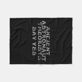 Ancient Astronaut Theorists sagen Yes Funny Alien_ Fleecedecke (Vorderseite (Horizontal))