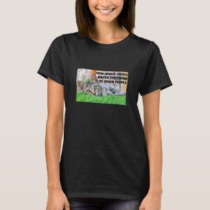 Andere (dunkle) T - Shirt