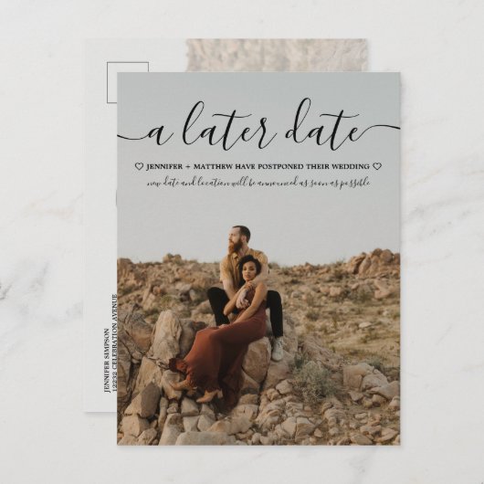 Ändern des Fotos Datumsmoderne Typografie Ankündigungspostkarte (Vorne/Hinten)