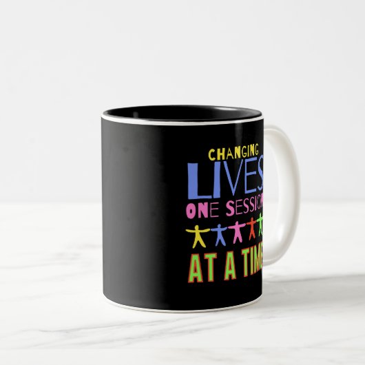 Ändern des Lebensunterhalts einer Sitzung nach der Zweifarbige Tasse (VorderseiteRechts)