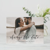 Ändern Sie das Date Foto Minimal Moderne Kalligraf Ankündigung (Stehend Vorderseite)