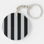 Ändern Sie graue Streifen in eine beliebige Farbe. Schlüsselanhänger (Rückseite)