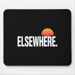 Anderswo Retro-Sonnenuntergang-Typografie-Ästhetik Mousepad