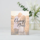 Änderung der Pläne Hochzeitspause Eleganter Chic Postkarte (Stehend Vorderseite)