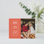 Änderung des Datums Hochzeitaufschub Postkarte (Stehend Vorderseite)