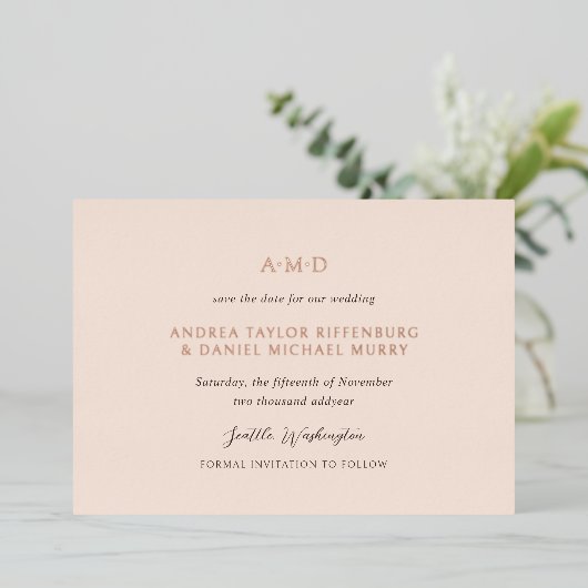 Andrea Tan Elegant Wedding Save the Date Folieneinladung (Stehend vorne)