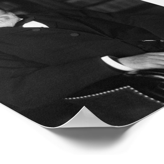 Andrew Carnegie sitzt in einer Bibliothek Poster (Ecke)