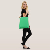 Android grün (Vollfarbe) Tasche (Am Model)
