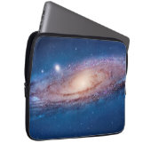 ANDROMEDA LAPTOPSCHUTZHÜLLE (Vorne Rechts)