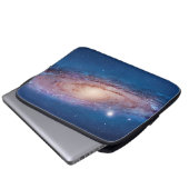ANDROMEDA LAPTOPSCHUTZHÜLLE (Vorne Knopf)