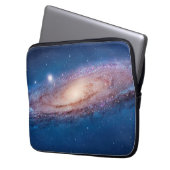 ANDROMEDA LAPTOPSCHUTZHÜLLE (Vorderseite Links)