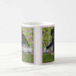 Andy unter der Fliederkaffee-Tasse, Kaffeetasse