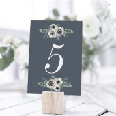 Anemon und Eukalyptus Floral Tischnummer