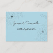 Anemone auf blassblauem Hintergrund~flach Platzkarte (Rückseite)