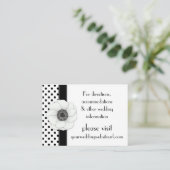 Anemone Schwarz-weiß Polka Dots Wedding Website Begleitkarte (Stehend Vorderseite)