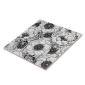 Anemonengarten in Schwarzweiß Fliese (Seite)