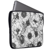 Anemonengarten in Schwarzweiß Laptopschutzhülle (Vorne Rechts)