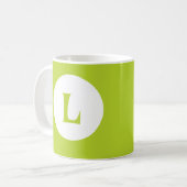 Anfänglich Neon Lime Green Monogram Kaffeetasse (Vorderseite Links)