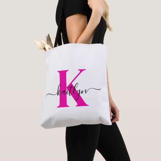 Anfänglicher Mit Monogramm Name in Pink Tasche (Von Nahem)