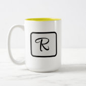 Anfangsbuchstabe Monogramm Logo Gelbe Kaffeetasse (Links)
