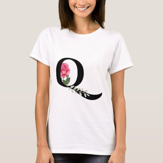Anfangsbuchstabe Q in Schwarz mit rosa Rose T-Shirt (Vorderseite)