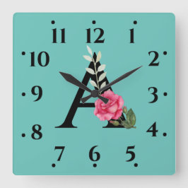 Anfangsbuchstaben A in weißer rosa Rose Quadratische Wanduhr