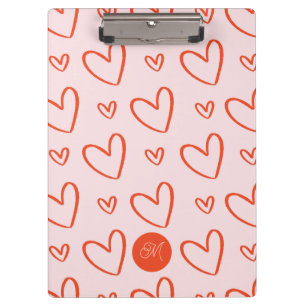 Anfangsdoodle für ein Monogramm Preppy-Herz - rosa Klemmbrett