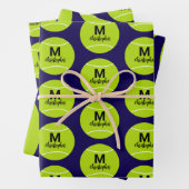 Anfangsname der personalisierten Tennis Monogram Geschenkpapier Set (Beispiel)