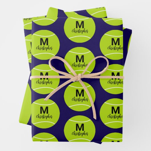 Anfangsname der personalisierten Tennis Monogram Geschenkpapier Set (Beispiel)